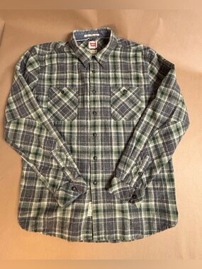 Levi's Green and Gray Plaid Button-Down Flannel Shirt